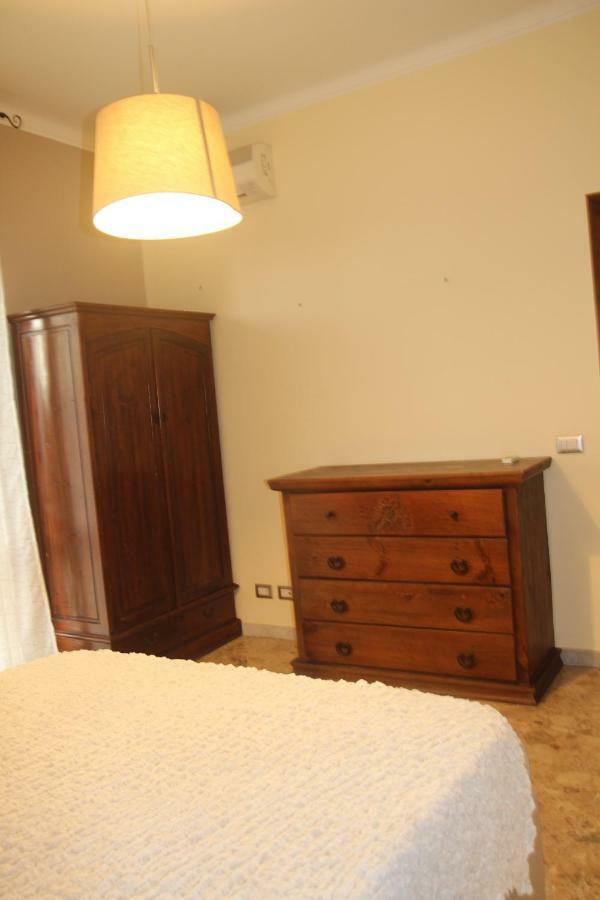 Artemisia Apartment คาตาเนีย ภายนอก รูปภาพ